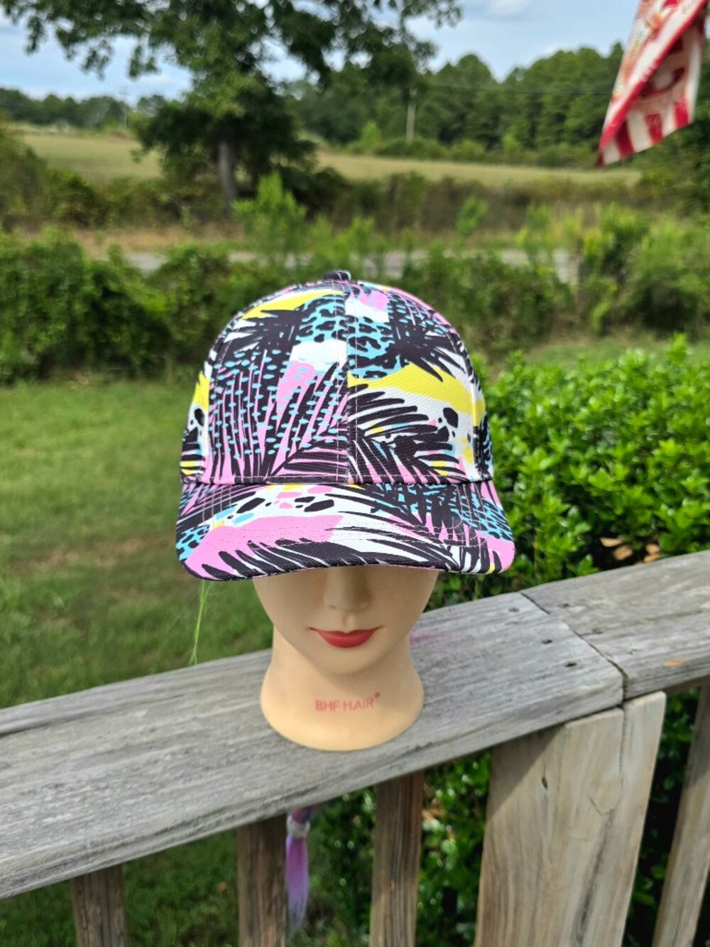 Ladies Hawaiian Hat new no tags